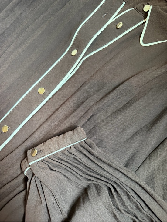 Zara Dresses & Skirts - **SOLD** Zara Chocolate Brown Shirtdress with Cream Piping